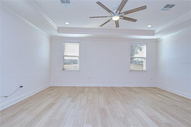 Building Photo - 10027 Dolphin Gull Cir