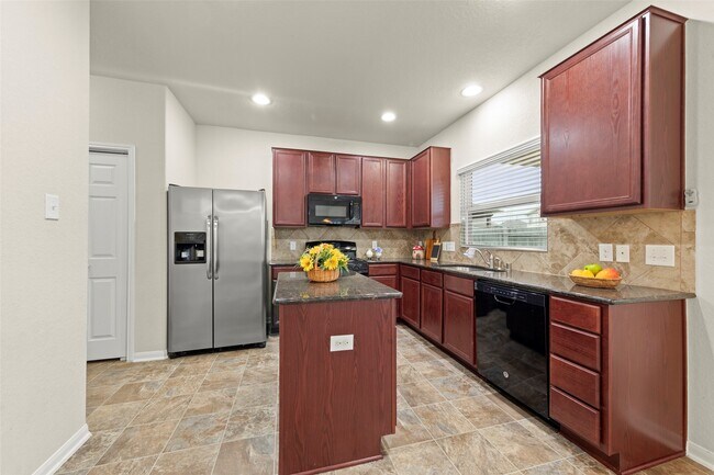 Building Photo - 15010 Calico Heights Ln