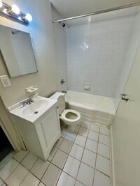 Building Photo - 625 Gramatan Ave