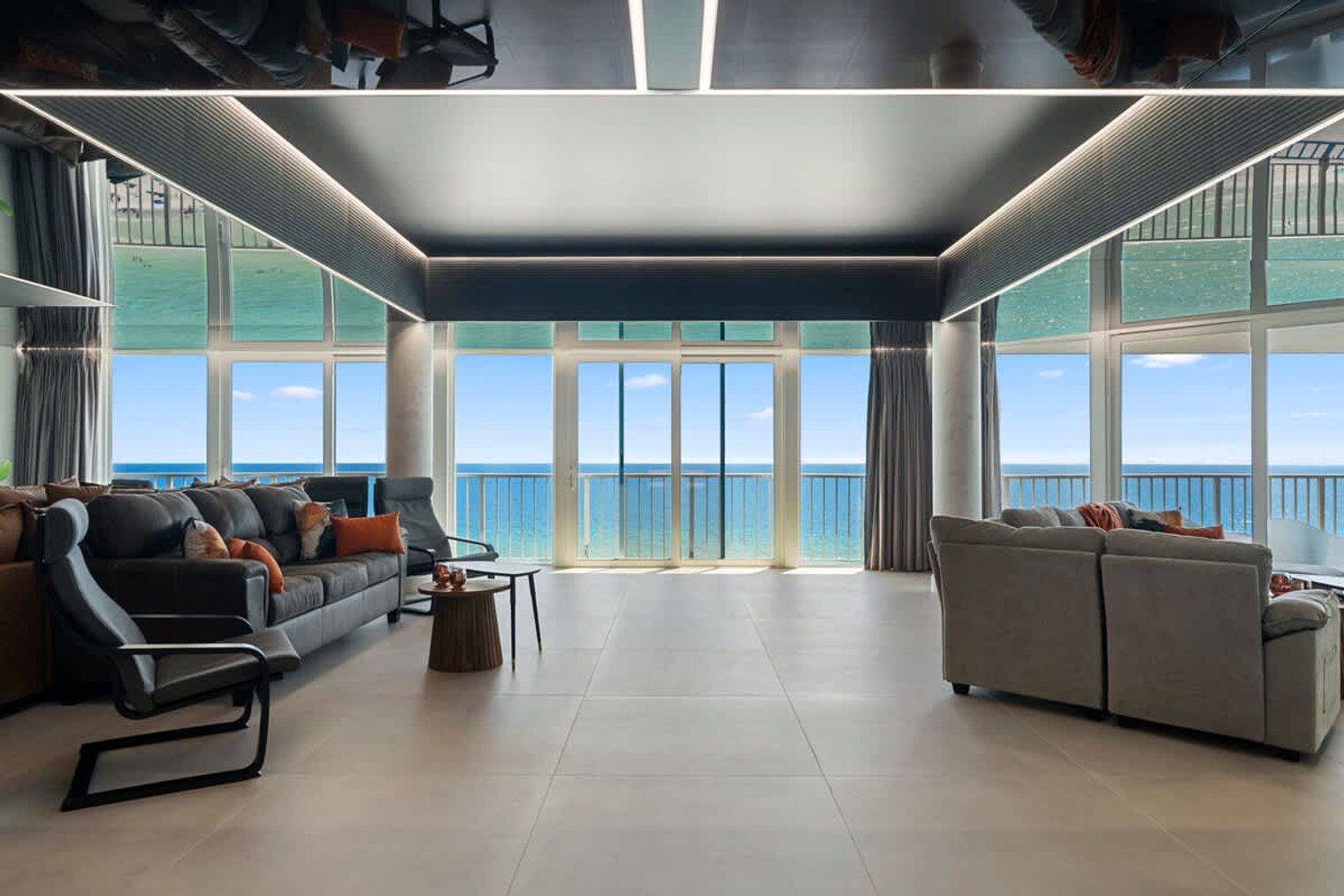 Building Photo - 8743 Thomas Dr