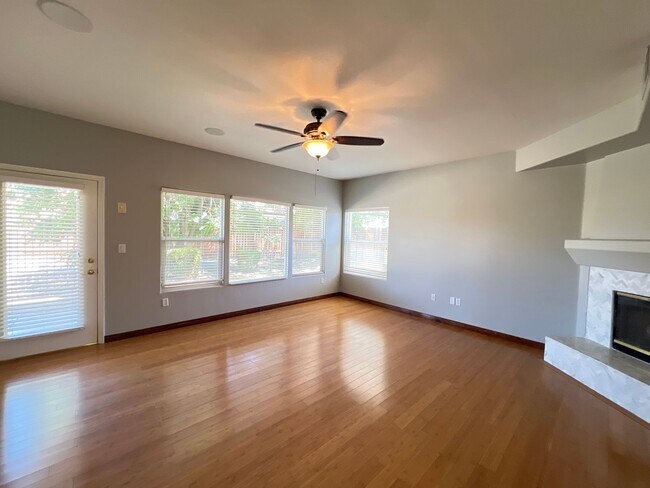 Building Photo - 3006 Tresselwyck Ln