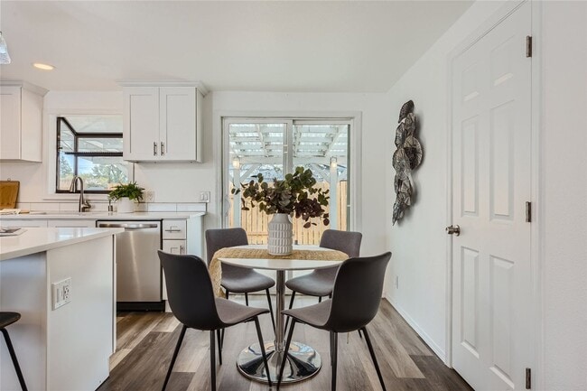 Building Photo - Just renovated - 4 bedroom Home