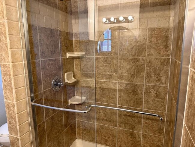 Building Photo - 503 Egret Ln