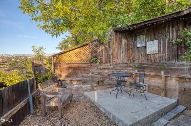 Building Photo - 1850 Kaweah Dr