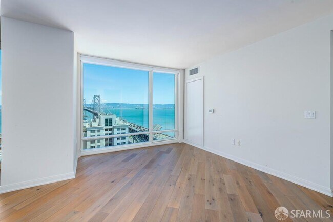 Building Photo - 401 Harrison St