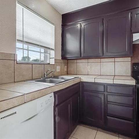 Building Photo - 7504 Chapin Rd