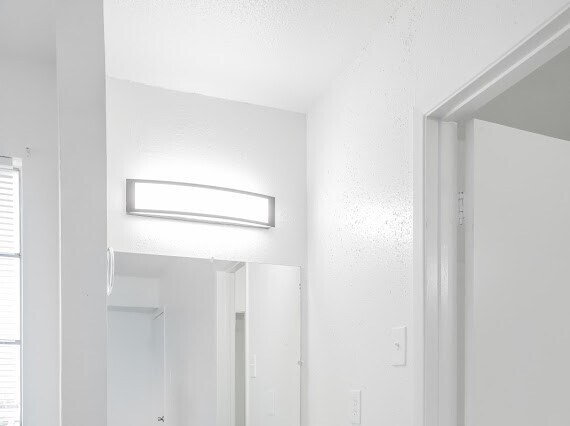 Building Photo - 8323 Wilcrest Dr