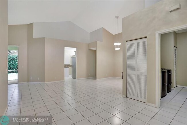Building Photo - 6455 NW 78th Dr