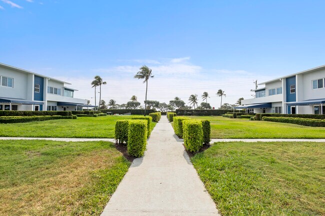 Building Photo - 120 N Ocean Blvd