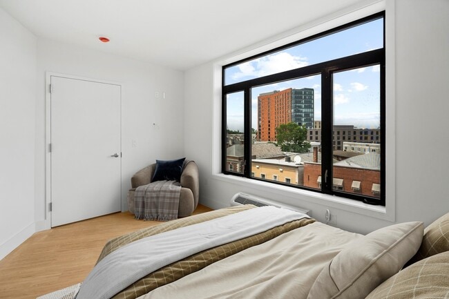 Building Photo - 50-52 Easton Ave