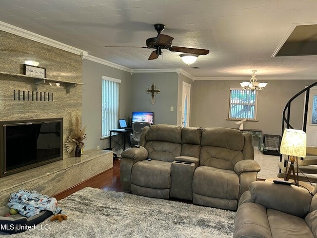 Building Photo - 14008 Dundeewood Rd