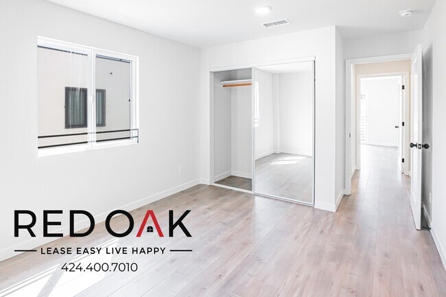 Building Photo - BRAND NEW Spacious Three Bedroom With NEW ...