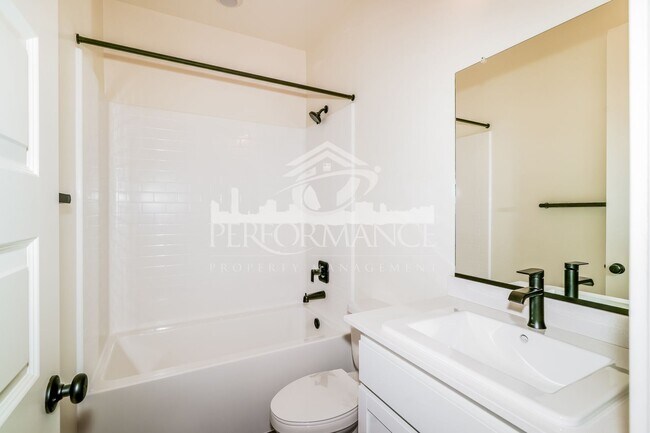 Building Photo - Stunning 4 Bed/3 Bath SW Bakersfield Home w/ Paid Solar and $0 Deposit Option