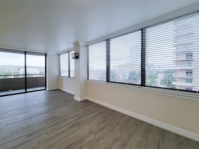 Building Photo - 3525 Sage Rd