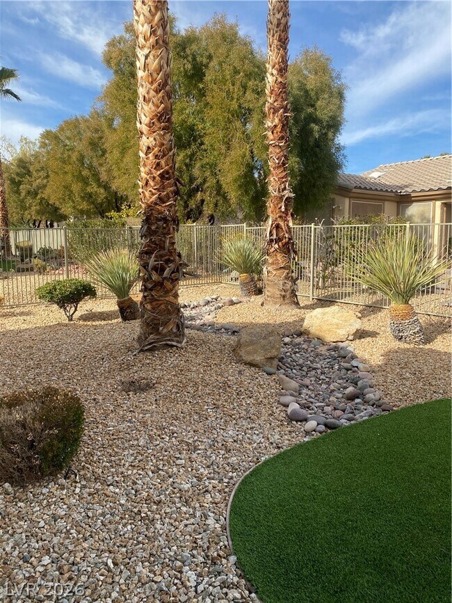 Building Photo - 10340 Riva De Destino Ave