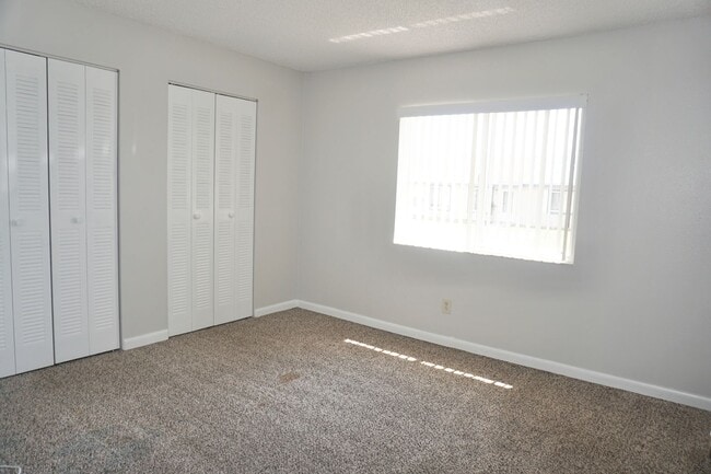 Building Photo - Winter Ridge Condo
