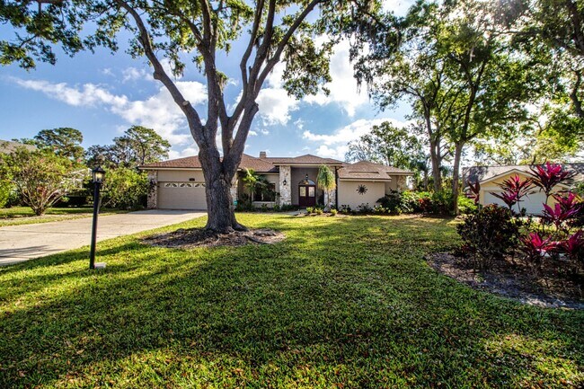 Building Photo - Palm Aire Fully Furnished Rental