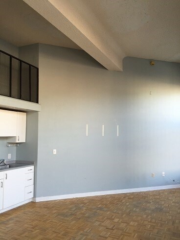 Building Photo - 66 Breck Ave