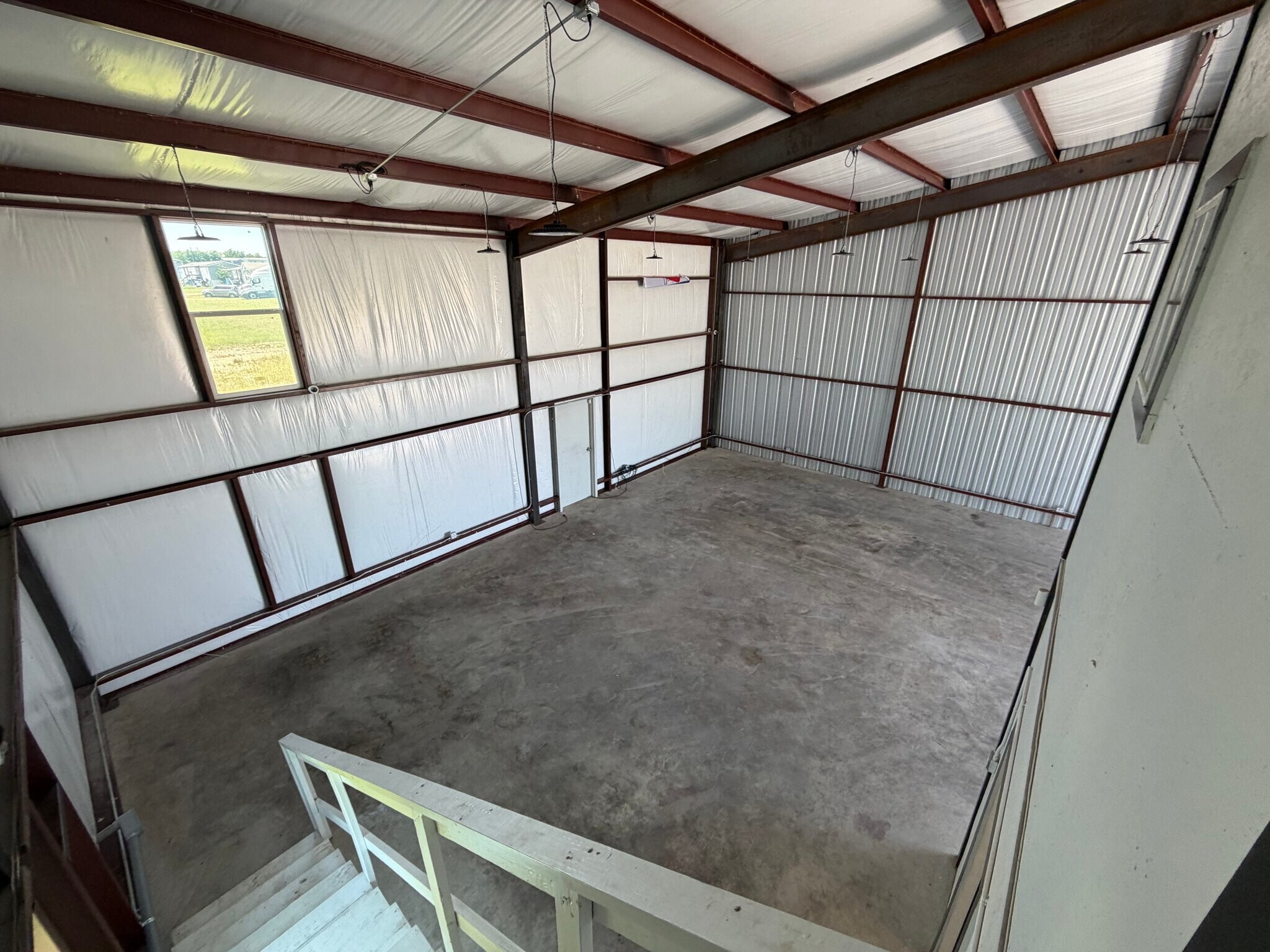 Building Photo - 4072 Old Lorena Rd