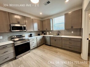 Building Photo - 304 Woodland Ave