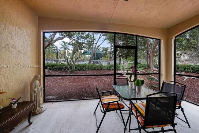 Building Photo - 4101 Forest Dr