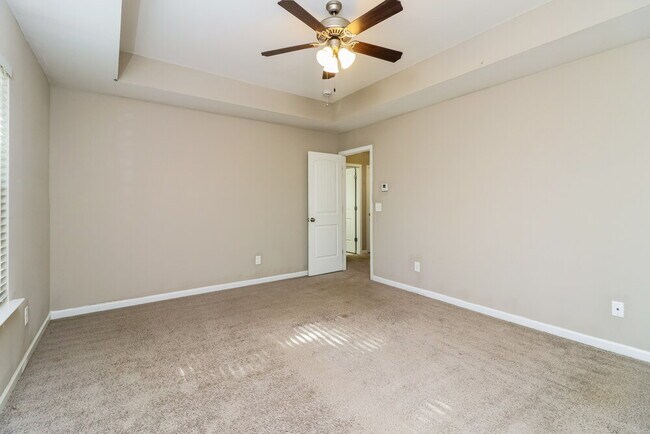 Building Photo - 97 Moss Way