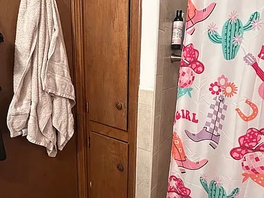 Building Photo - 11 Hallmark Gdns