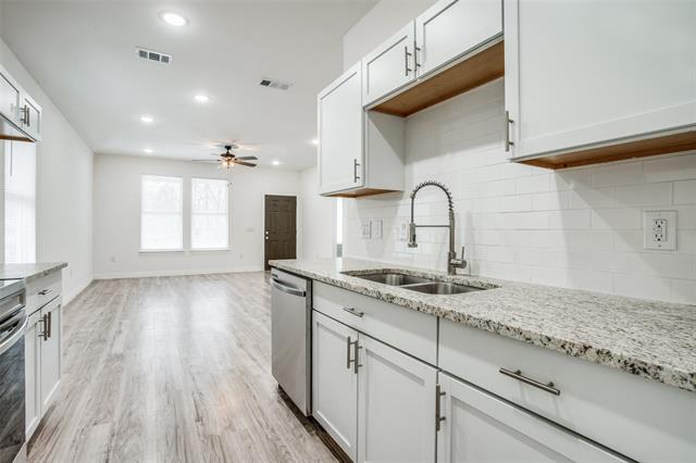 Building Photo - 116 Navajo Dr
