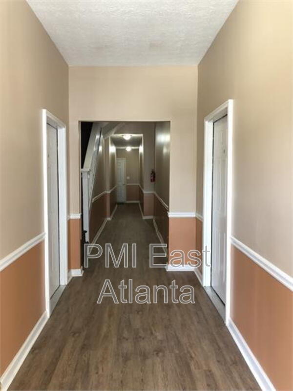 Building Photo - 486 Old Wheat St NE