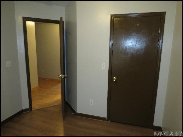 Building Photo - 19 Fox Run Cir