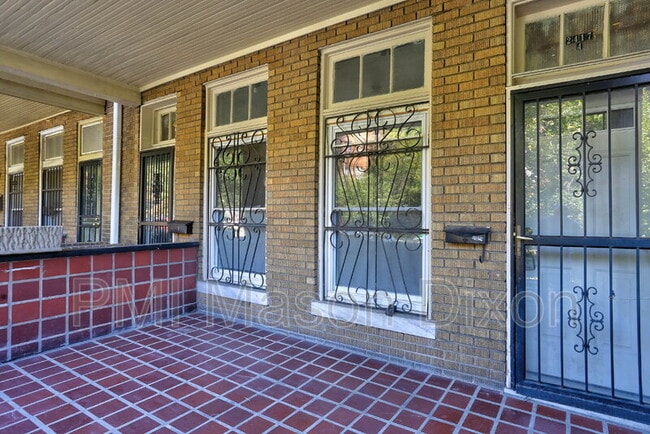 Building Photo - 2417 Eutaw Pl