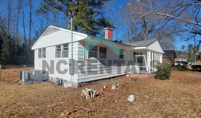 Building Photo - 1332 Proctor St