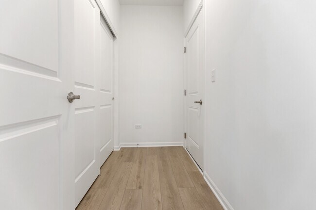 Building Photo - 12245 Barcroft Cir