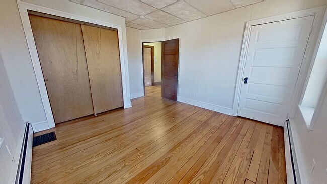 Building Photo - Classic Farmhouse with Country Appeal