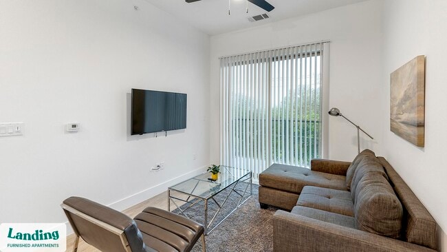 Building Photo - 650 E Sycamore St