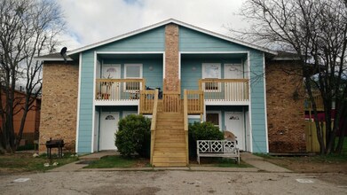 Building Photo - 4904 Merritt Cir