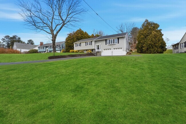 Building Photo - 38 Juniper Ln
