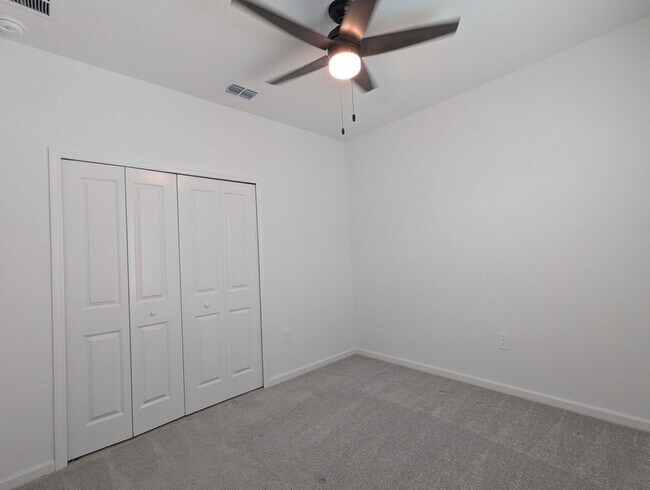Building Photo - Beautiful newer-construction 4-bedroom, 3-bath home located in Trailhead Landing
