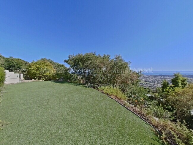 Building Photo - 1227 Viscaino Rd