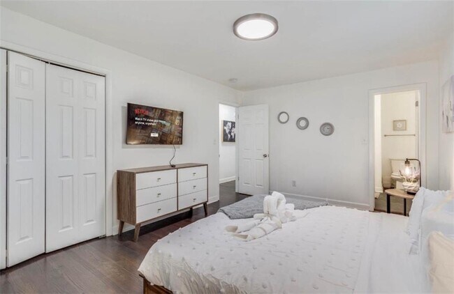 Building Photo - 3490 Turner Heights Dr