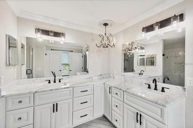 Building Photo - 15530 Aqua Cir