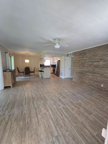 Building Photo - 1549 Sandpiper St