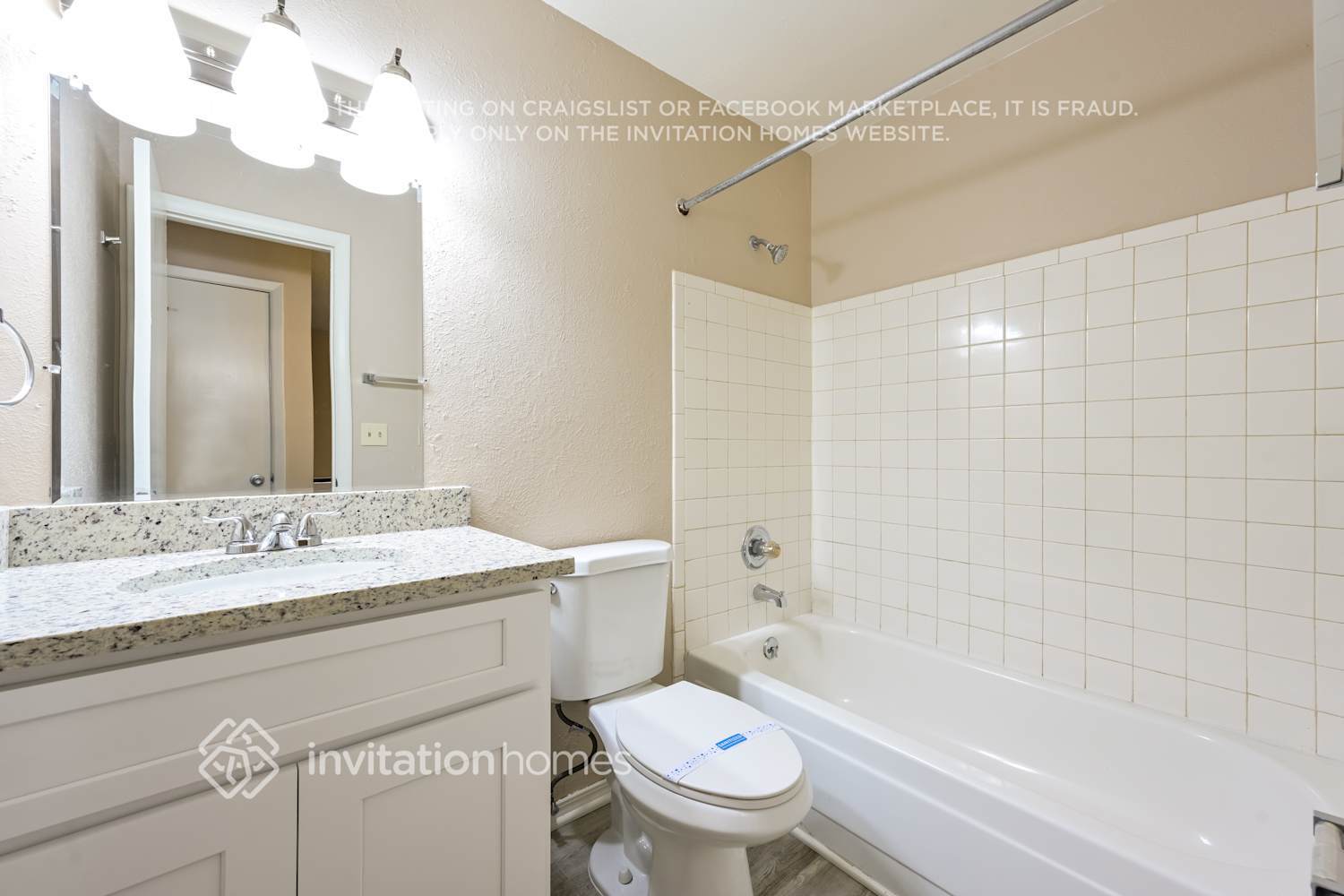Building Photo - 15884 E Amherst Pl