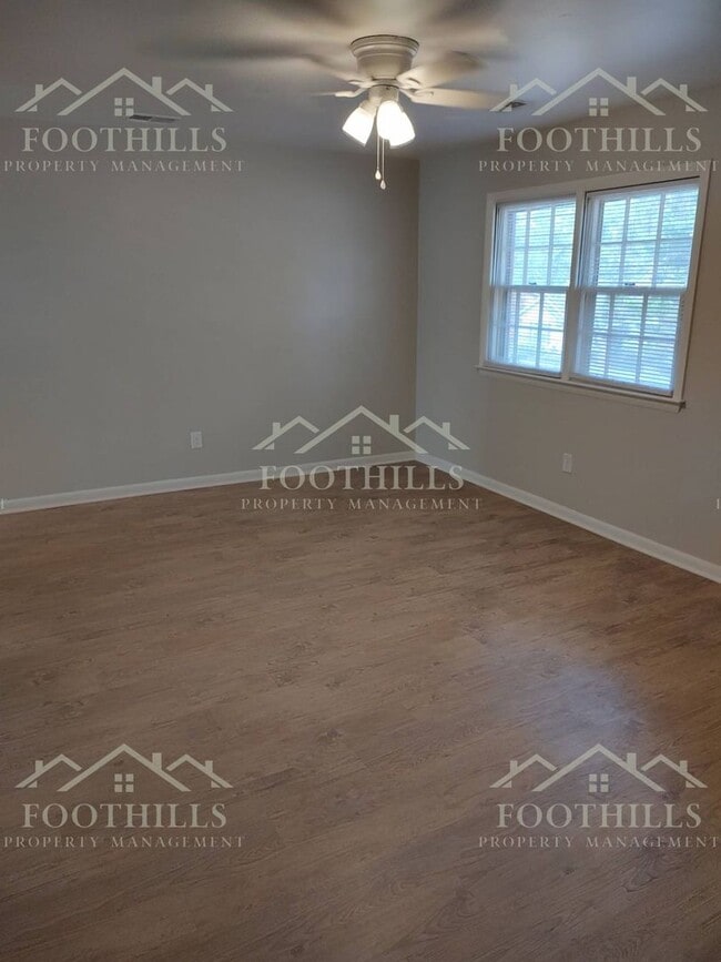 Building Photo - 3-Bedroom Rental Near Anderson University