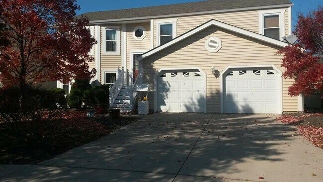 Primary Photo - 2108 Carrollton Dr
