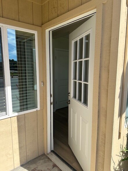 Building Photo - 251 Cross St