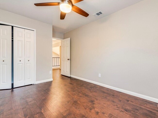 Building Photo - 12328 Thompkins Dr