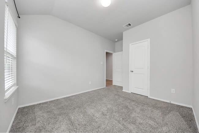 Building Photo - 3305 Jagged Crow Ln