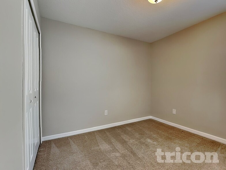 Building Photo - 12739 Lemon Pepper Dr