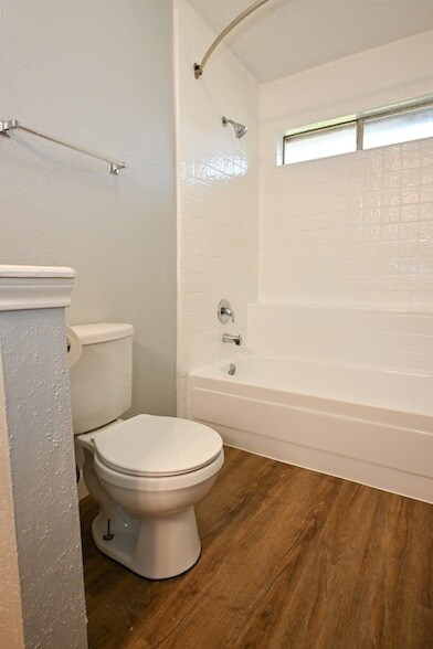 Building Photo - 6543 Liberty Valley Dr